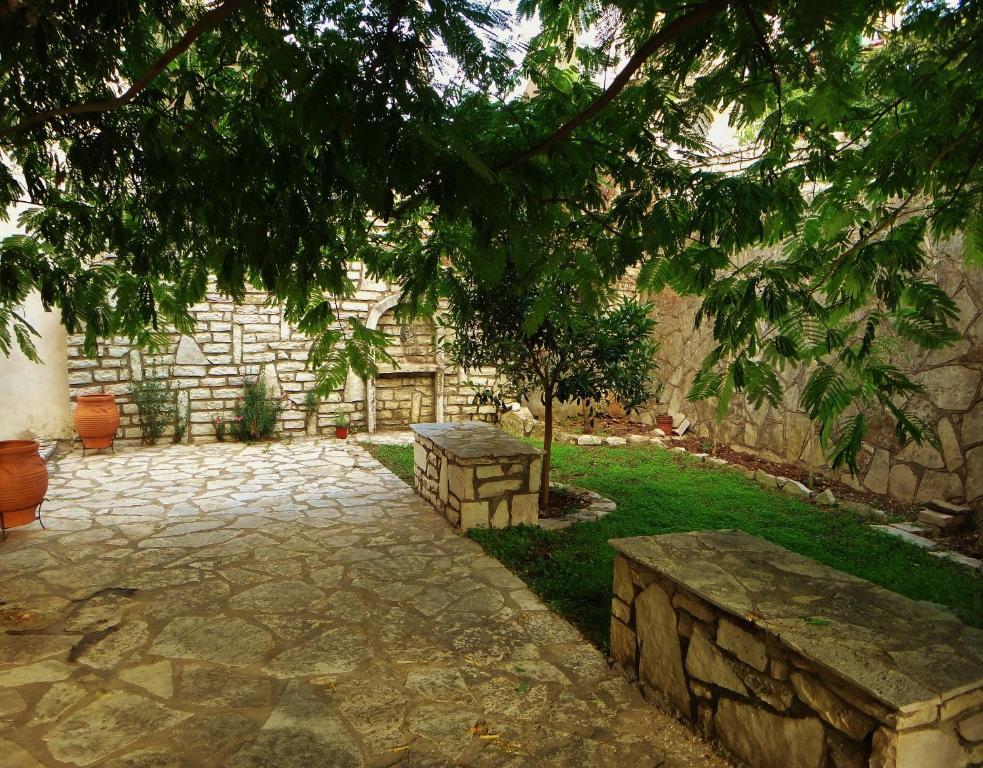 Lefkothea Apartments Frinion Luaran gambar